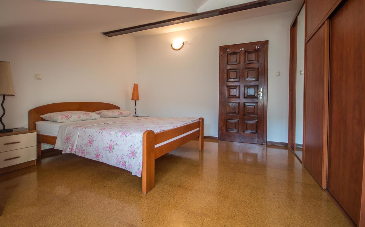 Apartment Kiwi Kotor Exteriör bild