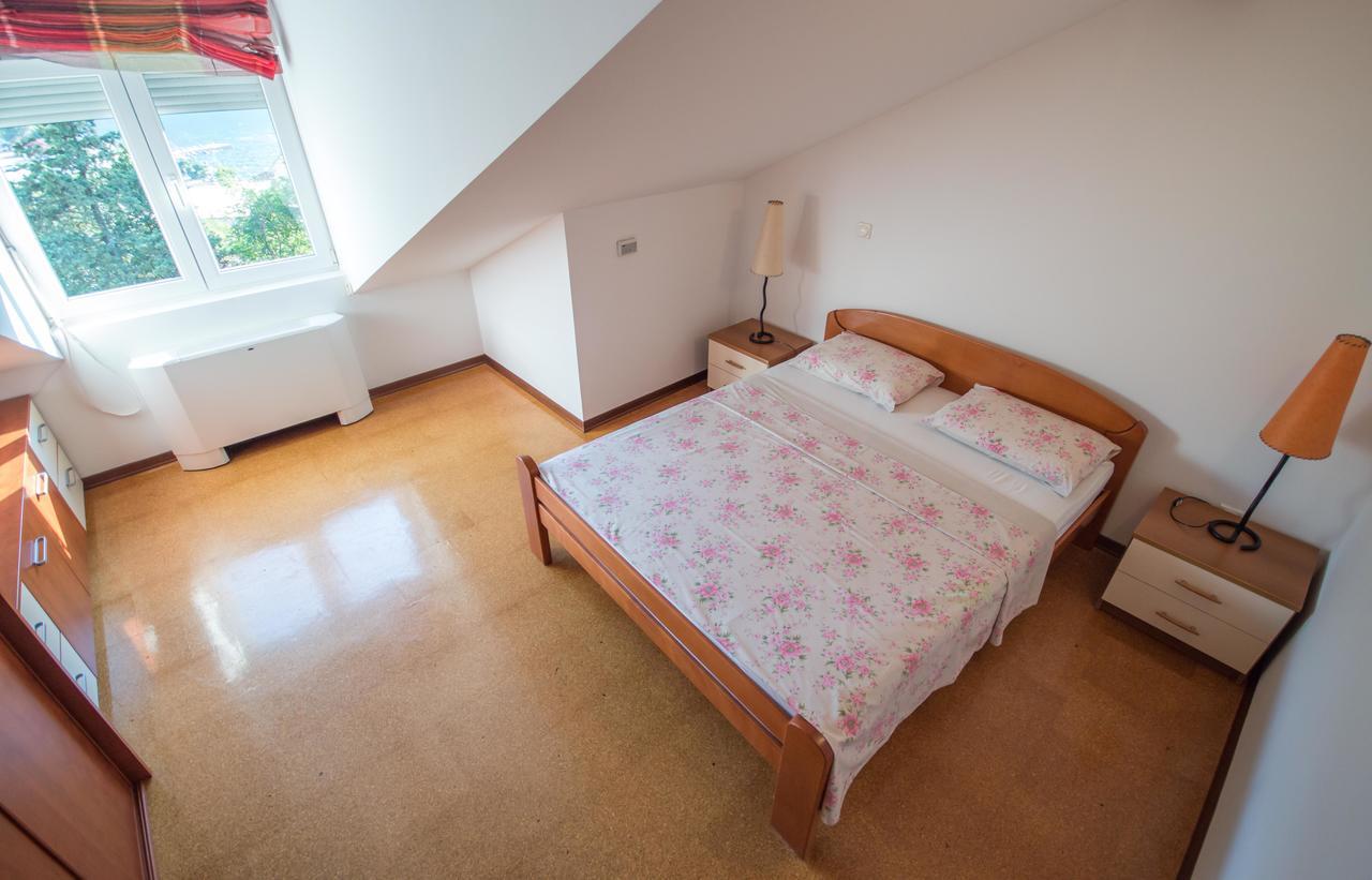 Apartment Kiwi Kotor Exteriör bild